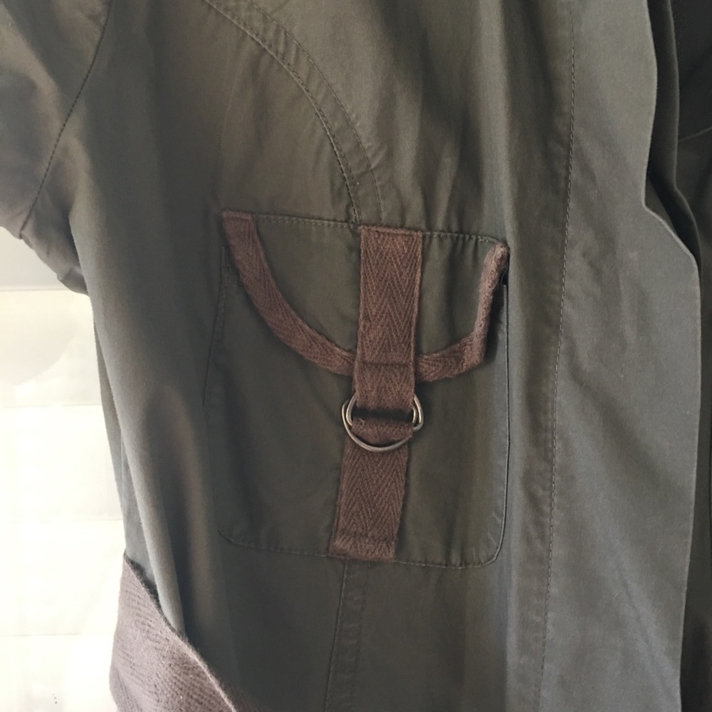 Safari type button down khaki dress - Picture 2 of 4